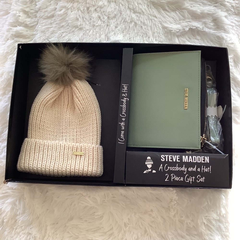 Steve Madden hat & crossbody bag